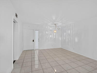 800 E Camino Real, Boca Raton, FL 33432