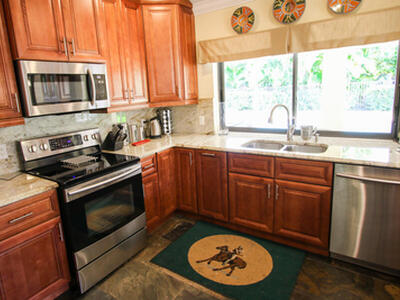 2099 Greenview Cove Drive, Wellington, FL 33414