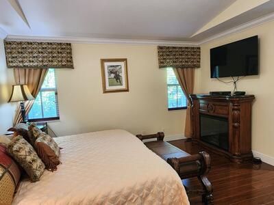 2099 Greenview Cove Drive, Wellington, FL 33414