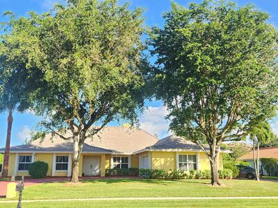 2099 Greenview Cove Drive, Wellington, FL 33414