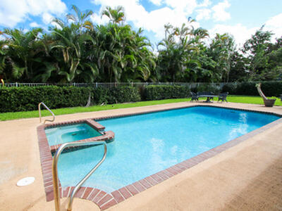 2099 Greenview Cove Drive, Wellington, FL 33414