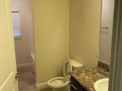 5910 NW Java Court, Port Saint Lucie, FL 34986