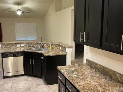 5910 NW Java Court, Port Saint Lucie, FL 34986