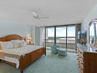 100 Lakeshore Drive, North Palm Beach, FL 33408