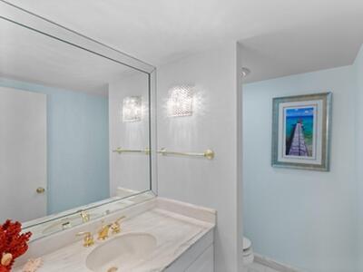 100 Lakeshore Drive, North Palm Beach, FL 33408