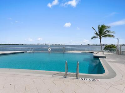 100 Lakeshore Drive, North Palm Beach, FL 33408