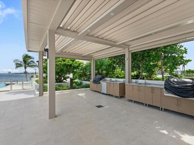 100 Lakeshore Drive, North Palm Beach, FL 33408