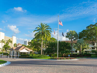 100 Lakeshore Drive, North Palm Beach, FL 33408