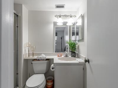 140 Lake Nancy 113 Lane, West Palm Beach, FL 33411