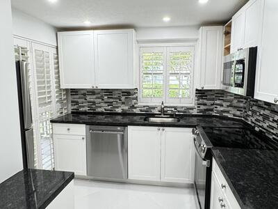 100 Royal Palm Way, Boca Raton, FL 33432