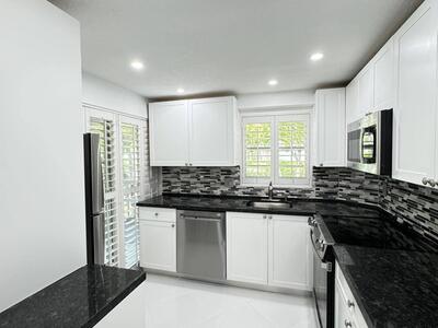 100 Royal Palm Way, Boca Raton, FL 33432