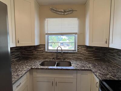 420 W Palm Street, Lantana, FL 33462