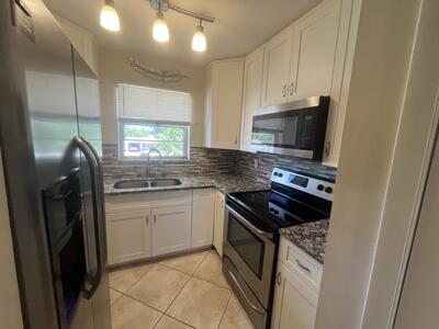 420 W Palm Street, Lantana, FL 33462