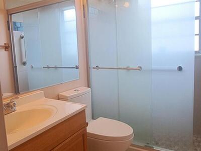 230 Bedford I, West Palm Beach, FL 33417