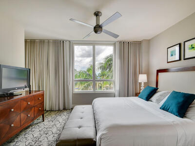 3800 N Ocean Drive, Singer Island, FL 33404