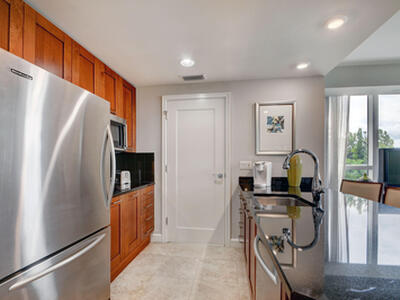 3800 N Ocean Drive, Singer Island, FL 33404