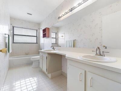 9525 El Clair Ranch Rd Road, Boynton Beach, FL 33435