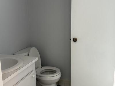 1850 Fairview Villas Drive, West Palm Beach, FL 33406