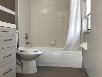 3532 N Dixie Hwy Highway, Boca Raton, FL 33431