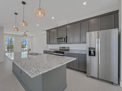 930 SW Prairie Avenue, Palm City, FL 34990