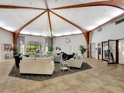 3661 Via Poinciana, Lake Worth, FL 33467