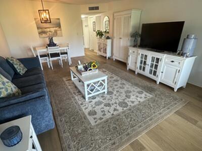 3661 Via Poinciana, Lake Worth, FL 33467