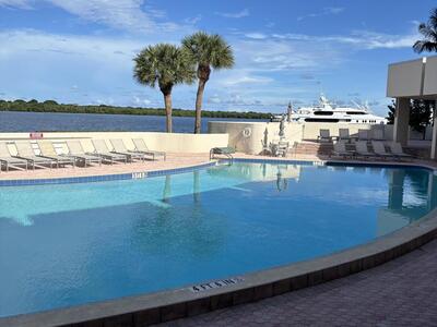 North Palm Beach, FL 33408