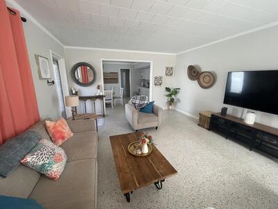 2023 S Suzanne Circle, North Palm Beach, FL 33408