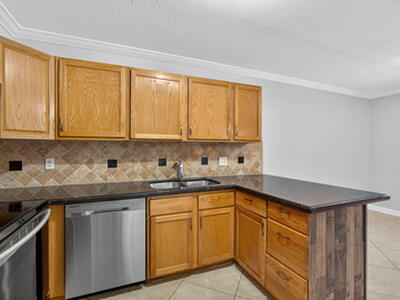 1590 Forest Lakes Circle, West Palm Beach, FL 33406