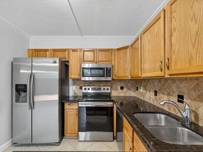 1590 Forest Lakes Circle, West Palm Beach, FL 33406