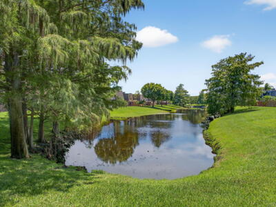 1590 Forest Lakes Circle, West Palm Beach, FL 33406