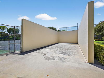 1590 Forest Lakes Circle, West Palm Beach, FL 33406