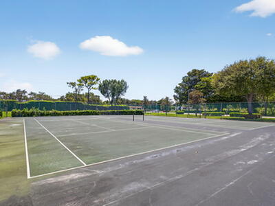 1590 Forest Lakes Circle, West Palm Beach, FL 33406