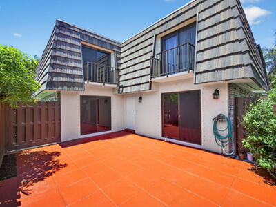 1590 Forest Lakes Circle, West Palm Beach, FL 33406