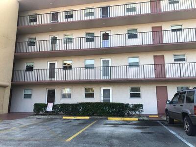 225 Bonnie Boulevard, Palm Springs, FL 33461