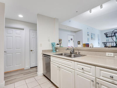 1155 Main Street, Jupiter, FL 33458