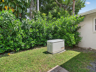 9627 Althea Way, Palm Beach Gardens, FL 33410