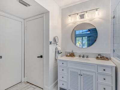 1701 Mizzenmast Way, Jupiter, FL 33477