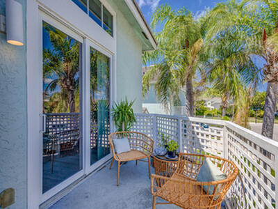 1701 Mizzenmast Way, Jupiter, FL 33477