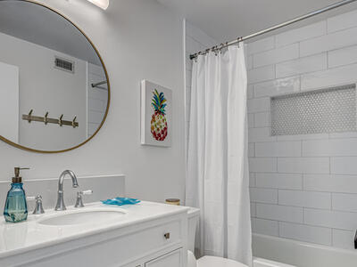 1701 Mizzenmast Way, Jupiter, FL 33477