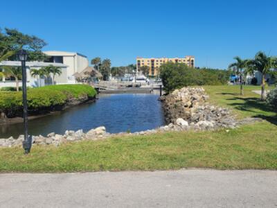 13 N Loafing Street, Hypoluxo, FL 33462