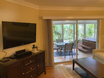 535 Flamevine Lane, Vero Beach, FL 32963