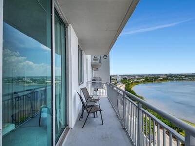 300 S Australian Avenue, West Palm Beach, FL 33401