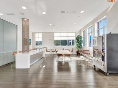 300 S Australian Avenue, West Palm Beach, FL 33401