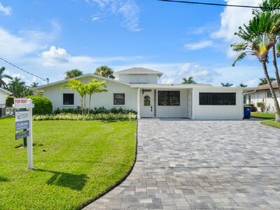 1750 SW Coxswain Place, Palm City, FL 34990