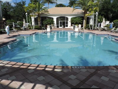 7305 Myrtlewood Circle W, Palm Beach Gardens, FL 33418