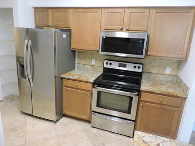 7305 Myrtlewood Circle W, Palm Beach Gardens, FL 33418