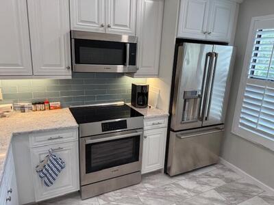 6928 Briarlake Circle, Palm Beach Gardens, FL 33418