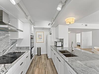 4000 N Ocean Drive, Singer Island, FL 33404