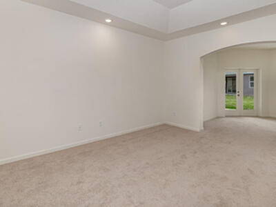 83 52nd Square, Vero Beach, FL 32968